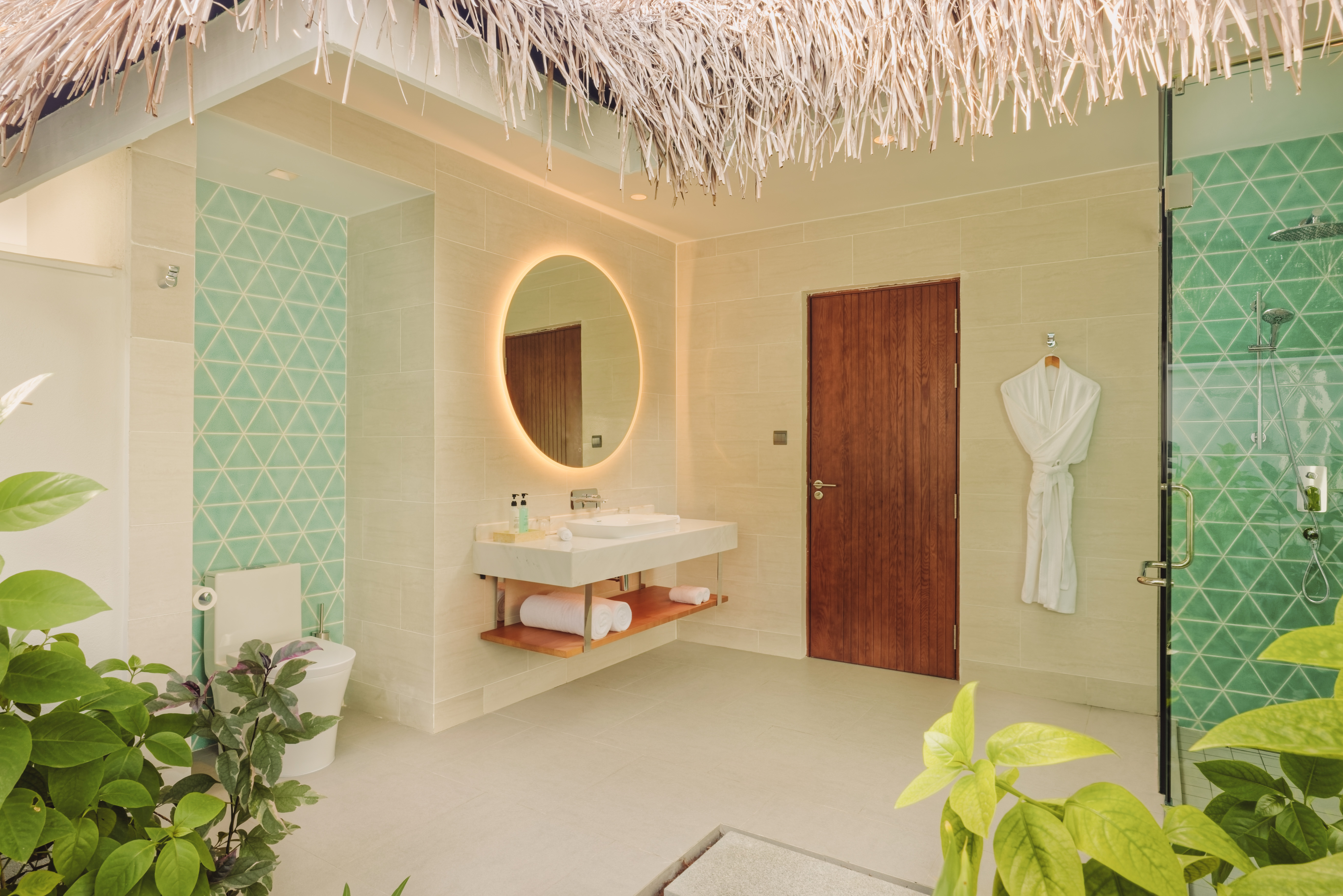 Nova Maldives - Sunset Beach Villa with Jacuzzi - Bathroom